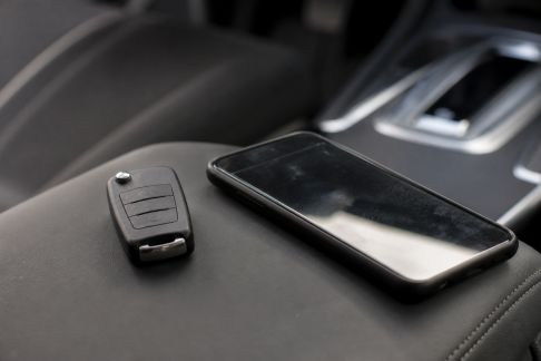 Top 5 des applications indispensables pour rouler en électrique ou hybride