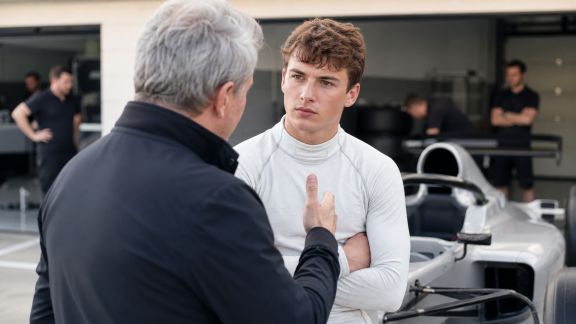 Les sponsors dans le sport automobile : quel impact sur les écuries et les pilotes ?