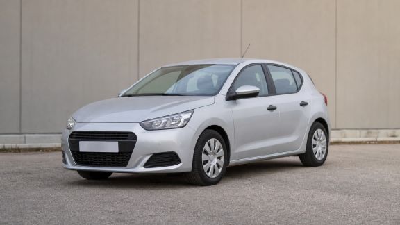Voiture premier prix neuve : sacrifices à prévoir ou réel bon plan ?