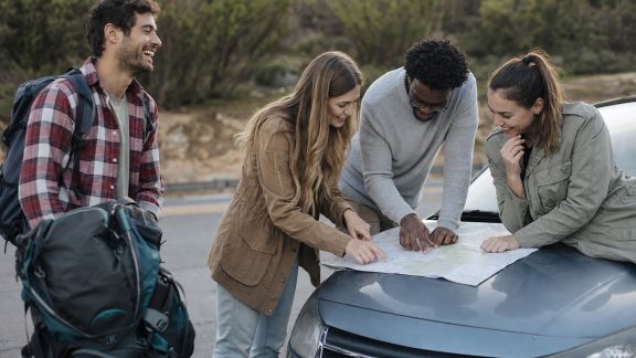 Organiser un road trip entre amis : bonnes pratiques et idées d’étapes
