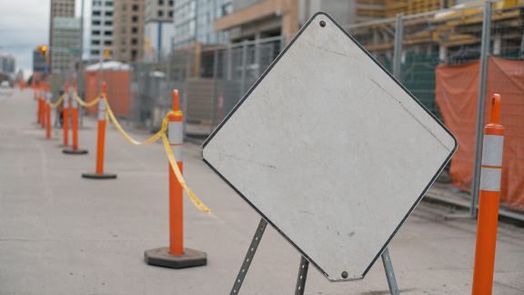 Savoir lire et comprendre la signalisation temporaire de chantier
