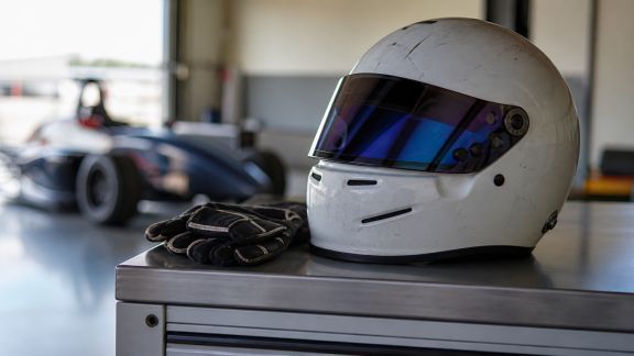 La gestion des risques en sport automobile moderne