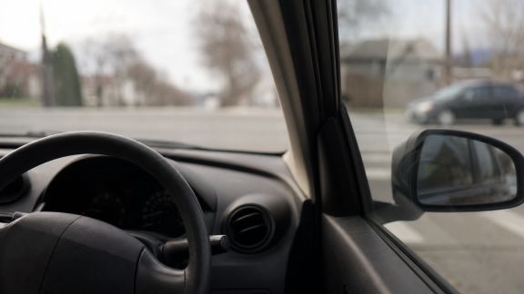 Respecter la priorité à droite : rappel des fondamentaux et pièges à éviter