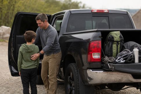 Retour d’expérience : conduite d’un pick-up double cabine pour les familles actives
