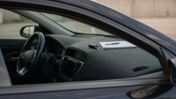 Assurance auto et location longue durée : comment bien gérer son budget ?