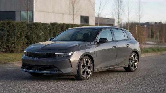 À l’essai : Opel Astra hybride rechargeable, le renouveau de la compacte allemande ?