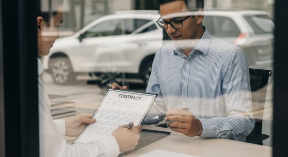 Acheter un véhicule chez un mandataire auto : mode d'emploi et vigilance