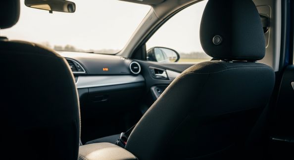 Siège passager : règles et précautions spécifiques pour la sécurité